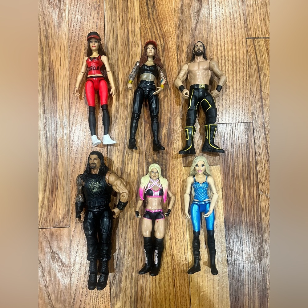 AWESOME WWE WRESTLING
ACTION FIGURE LOT OF 6